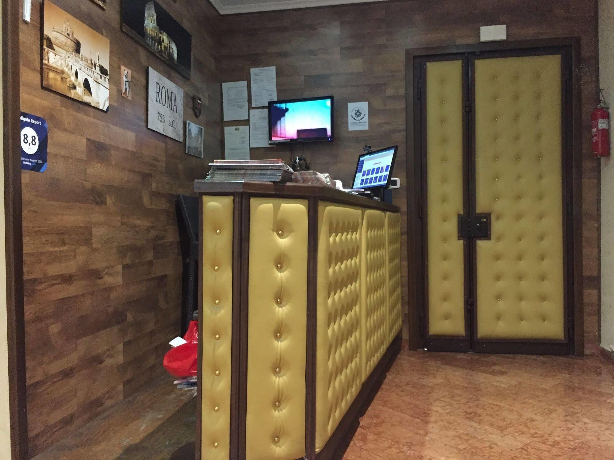 Caligola Bed & Breakfast 2*